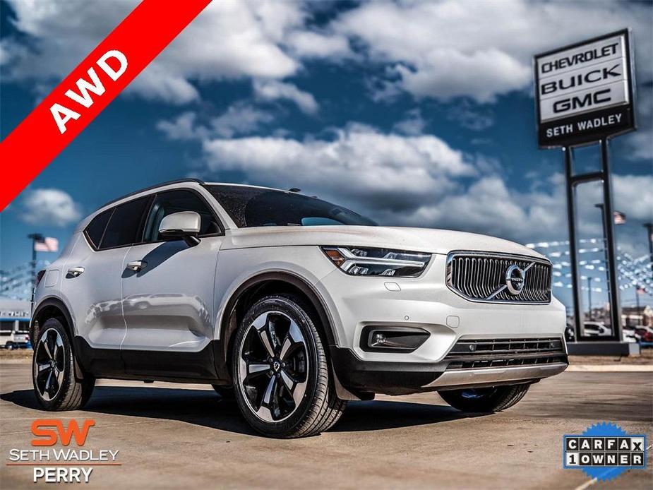 used 2021 Volvo XC40 car, priced at $25,888