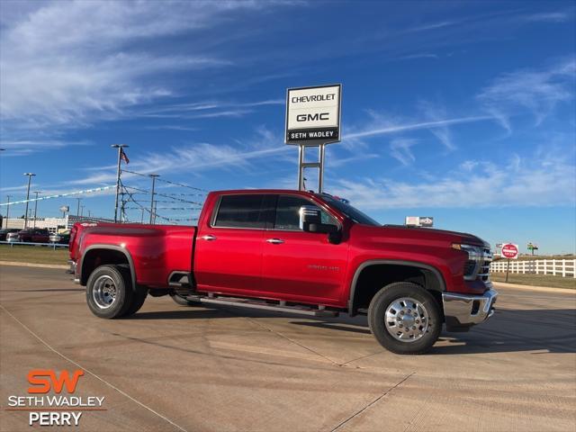 new 2025 Chevrolet Silverado 3500 car, priced at $92,825