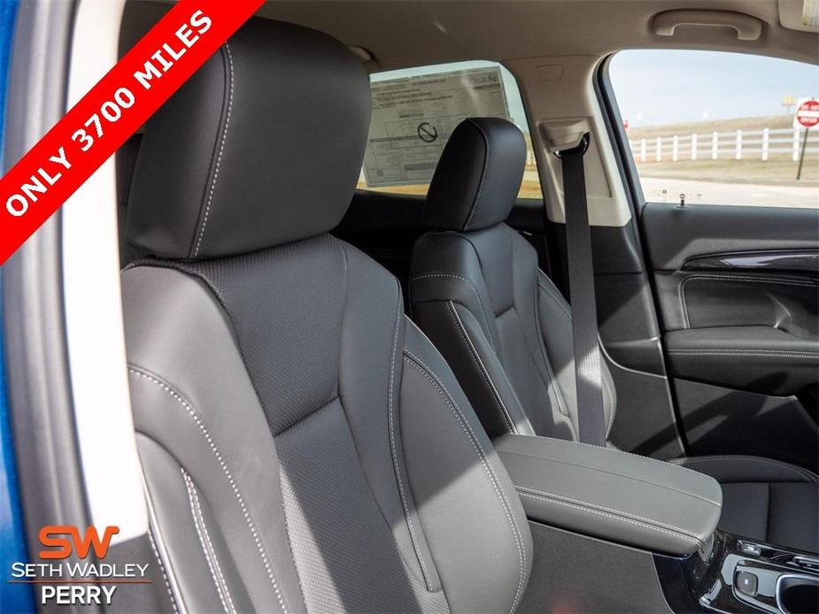 used 2023 Buick Envision car, priced at $31,588