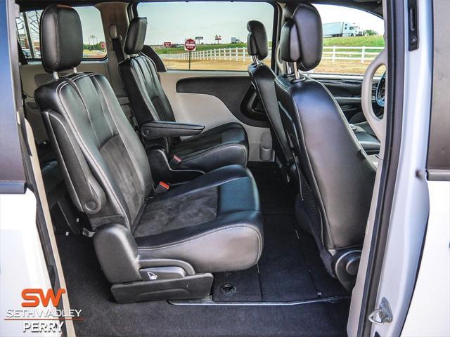 used 2020 Dodge Grand Caravan car, priced at $16,488