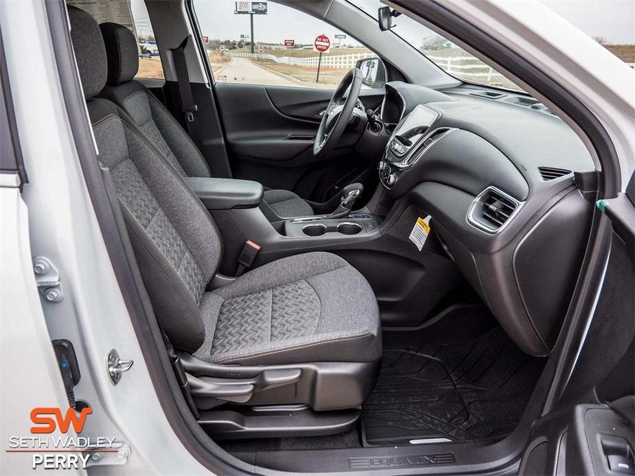 new 2024 Chevrolet Equinox car, priced at $34,765