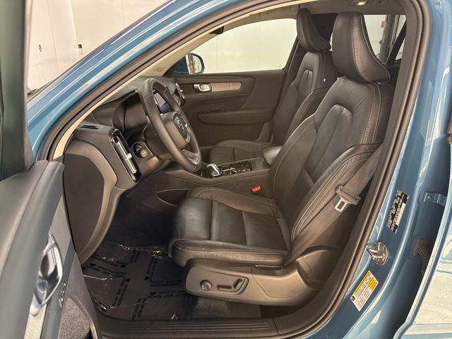 used 2023 Volvo XC40 car, priced at $30,841