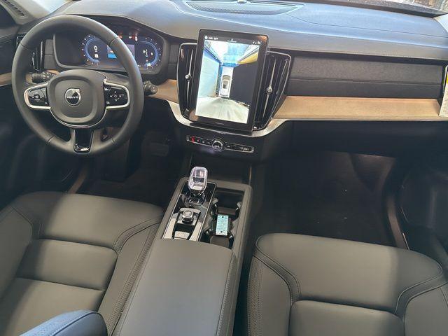 new 2025 Volvo XC90 car, priced at $67,655