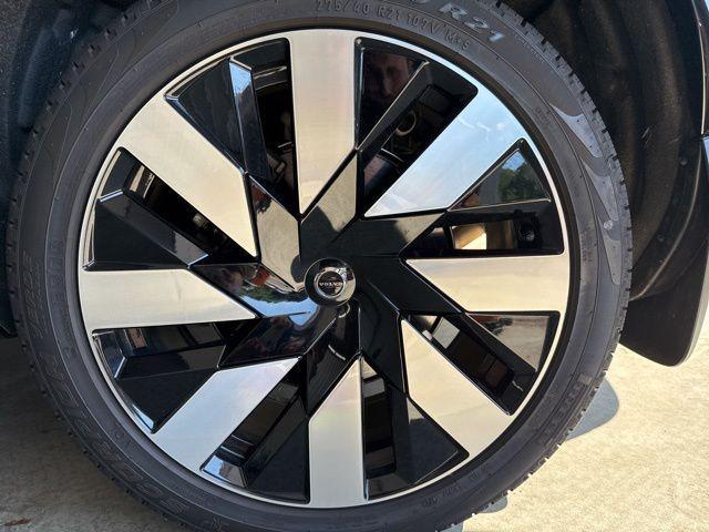 used 2025 Volvo XC90 Plug-In Hybrid car, priced at $70,952