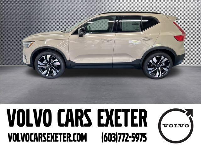 new 2025 Volvo XC40 car, priced at $51,040