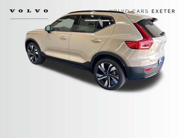 new 2025 Volvo XC40 car, priced at $51,040