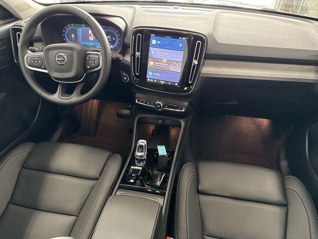 new 2025 Volvo XC40 car, priced at $51,565