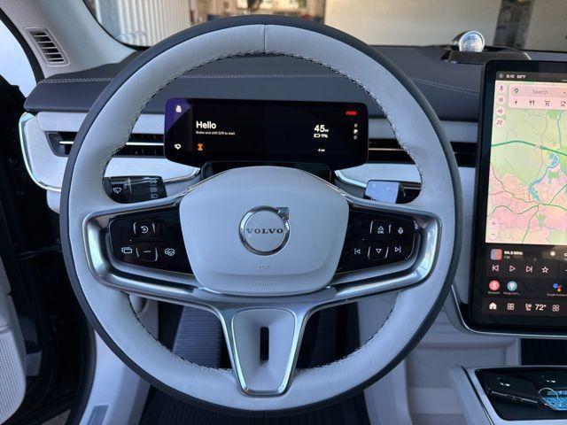 new 2025 Volvo EX90 car, priced at $91,235