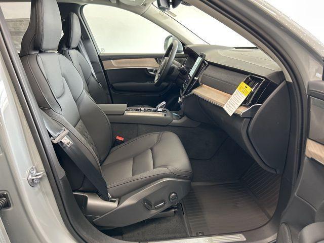 new 2025 Volvo XC90 car, priced at $64,055