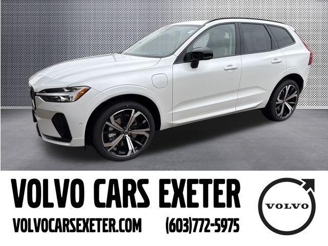 new 2025 Volvo XC60 Plug-In Hybrid car