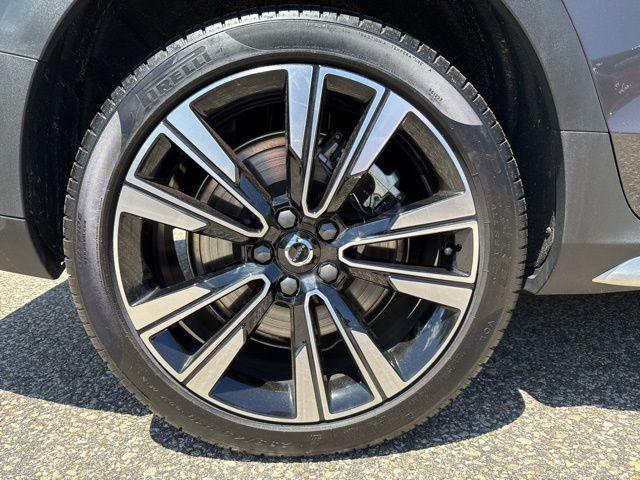used 2024 Volvo V60 Cross Country car, priced at $51,311