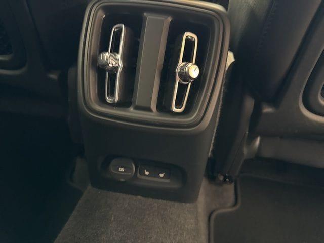 used 2022 Volvo XC40 Recharge Pure Electric car, priced at $35,499