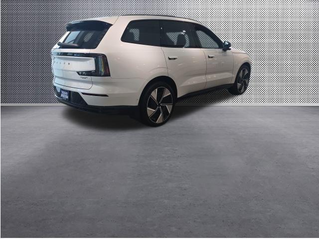 new 2025 Volvo EX90 car, priced at $90,120