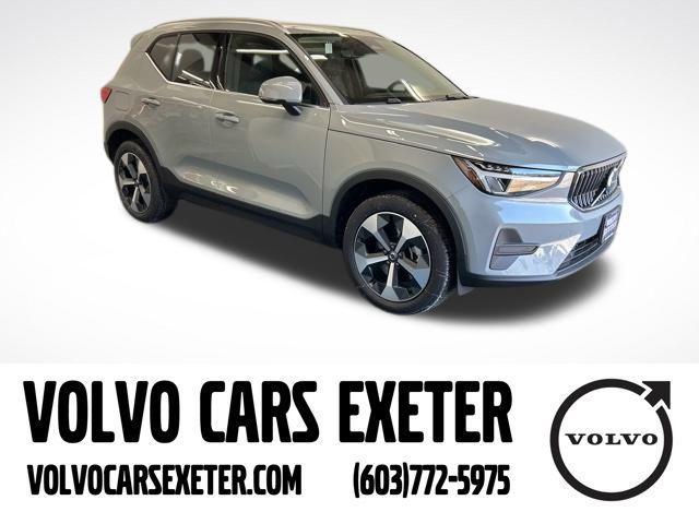 new 2025 Volvo XC40 car, priced at $45,035