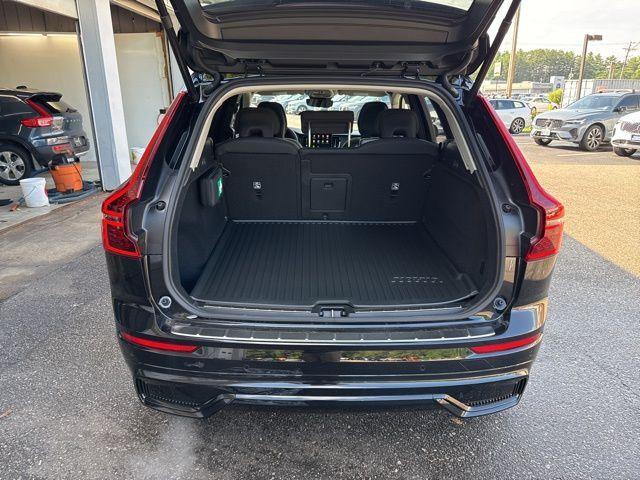 new 2026 Volvo XC60 car, priced at $57,985