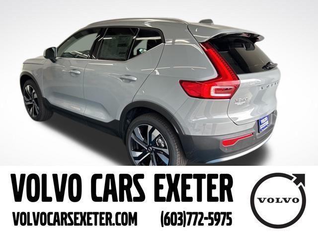 new 2025 Volvo XC40 car, priced at $51,595