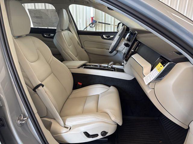 new 2026 Volvo XC60 Plug-In Hybrid car, priced at $75,235