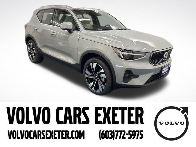 new 2025 Volvo XC40 car, priced at $50,040