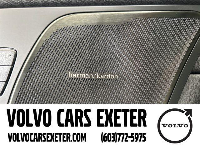 used 2022 Volvo XC60 car, priced at $39,898