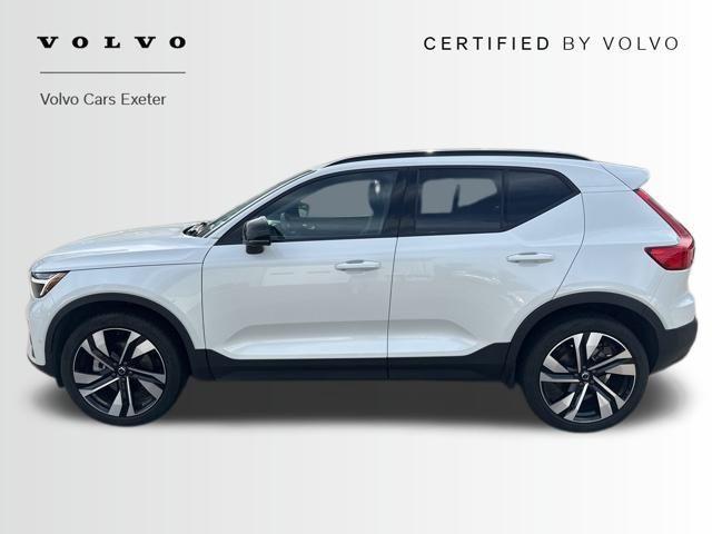 used 2025 Volvo XC40 car, priced at $33,410