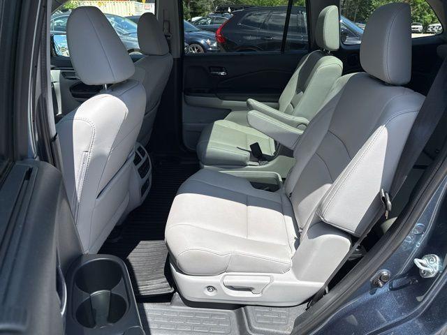 used 2022 Honda Pilot car, priced at $36,999