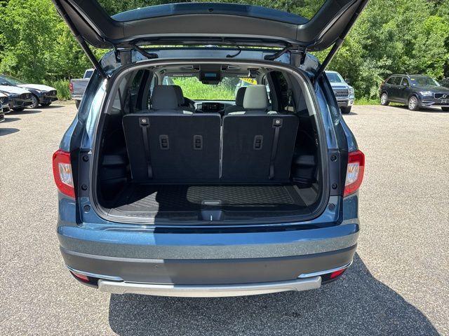 used 2022 Honda Pilot car, priced at $36,999