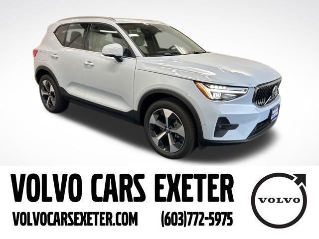 new 2025 Volvo XC40 car, priced at $46,315