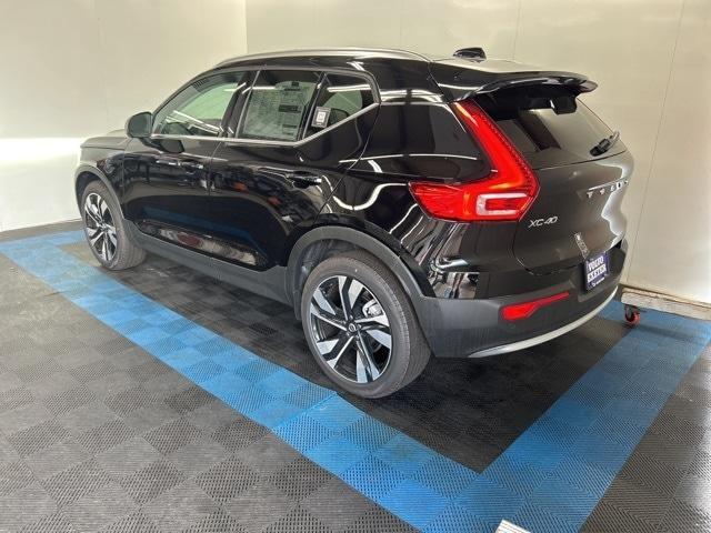 new 2024 Volvo XC40 car, priced at $50,885