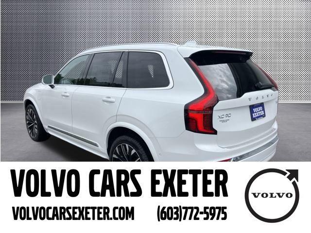 new 2025 Volvo XC90 Plug-In Hybrid car