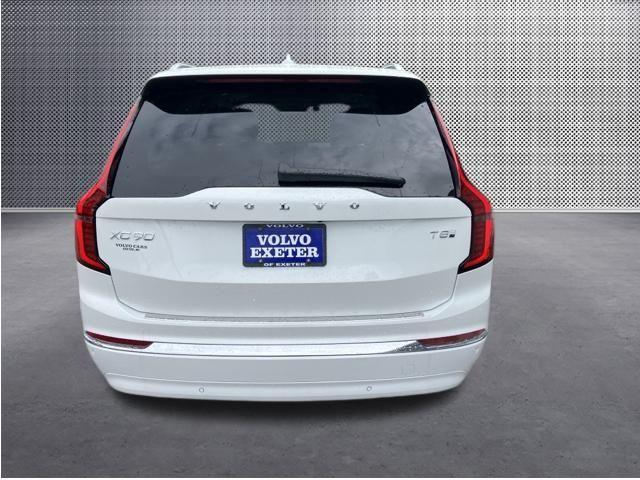 new 2025 Volvo XC90 Plug-In Hybrid car