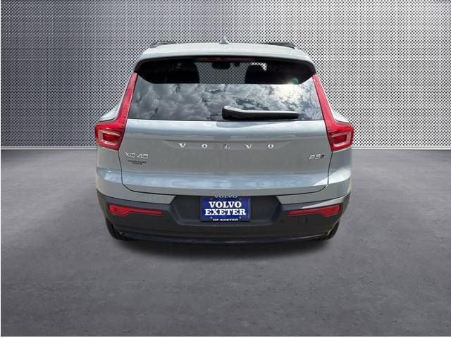 new 2025 Volvo XC40 car, priced at $51,145