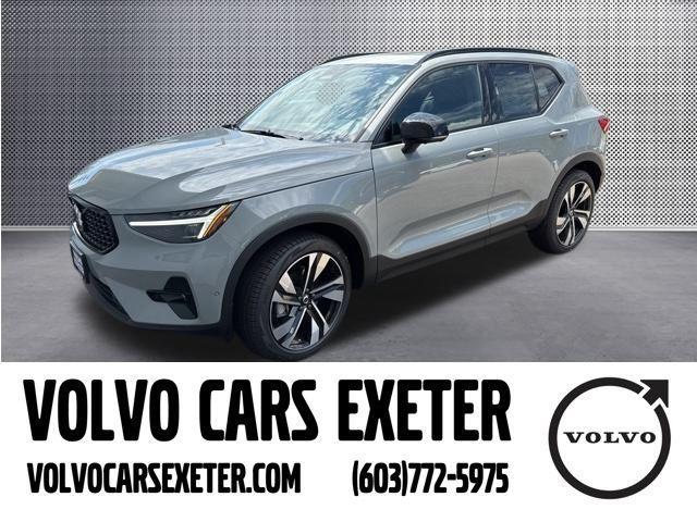 new 2025 Volvo XC40 car, priced at $51,145