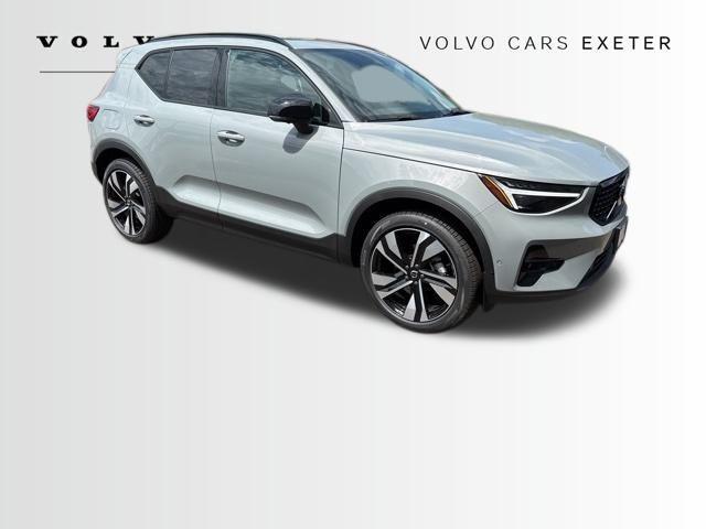 new 2025 Volvo XC40 car, priced at $51,145