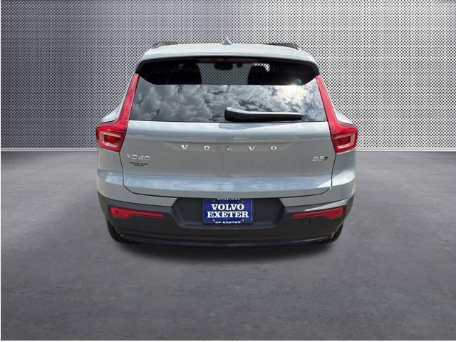 new 2025 Volvo XC40 car, priced at $51,145