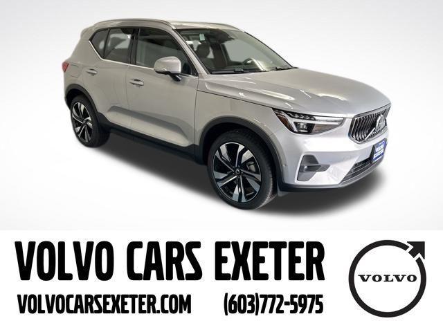 new 2025 Volvo XC40 car, priced at $50,040