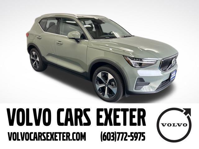 new 2025 Volvo XC40 car, priced at $43,800