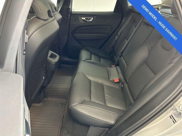 new 2025 Volvo XC60 car, priced at $56,550