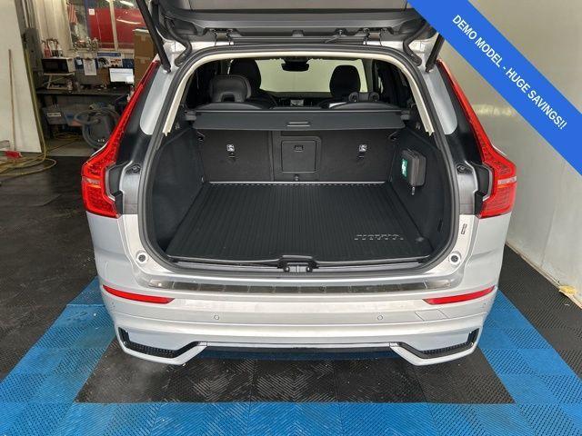 new 2025 Volvo XC60 car, priced at $56,550