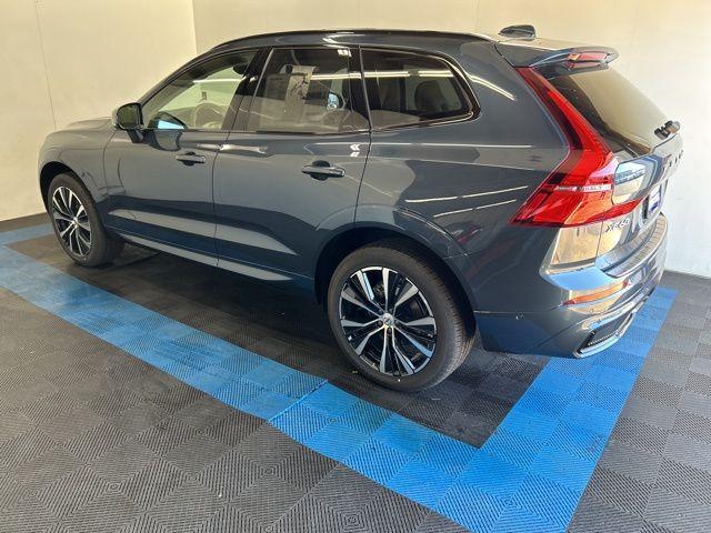 new 2025 Volvo XC60 car, priced at $53,335