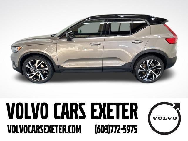 used 2022 Volvo XC40 car, priced at $32,487