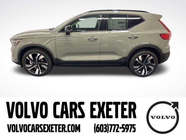 new 2025 Volvo XC40 car, priced at $49,620