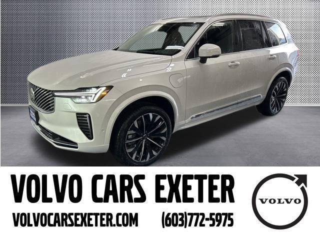 new 2025 Volvo XC90 Plug-In Hybrid car