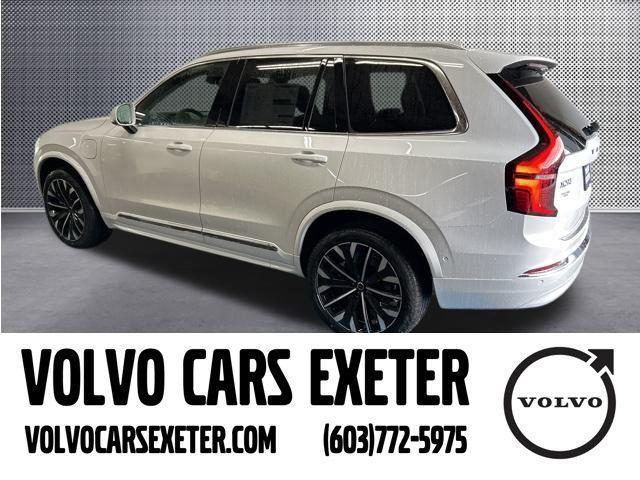 new 2025 Volvo XC90 Plug-In Hybrid car
