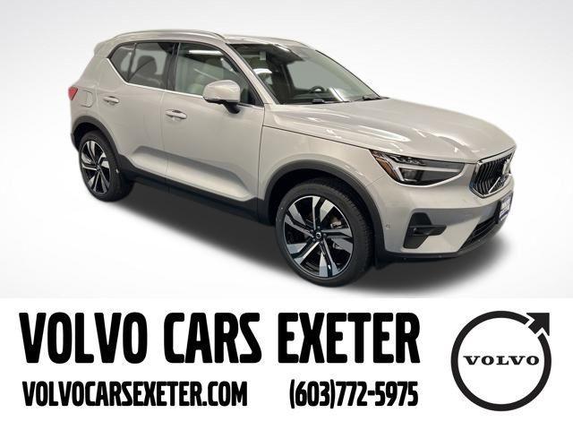 new 2025 Volvo XC40 car, priced at $49,040