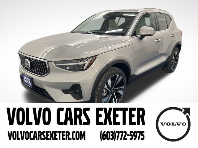 new 2025 Volvo XC40 car, priced at $49,040