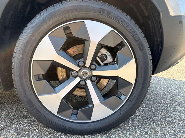 new 2026 Volvo XC40 car, priced at $50,150