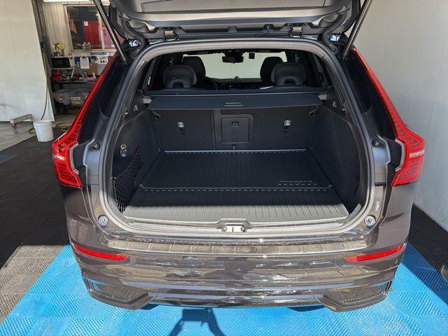 new 2025 Volvo XC60 Plug-In Hybrid car, priced at $79,095