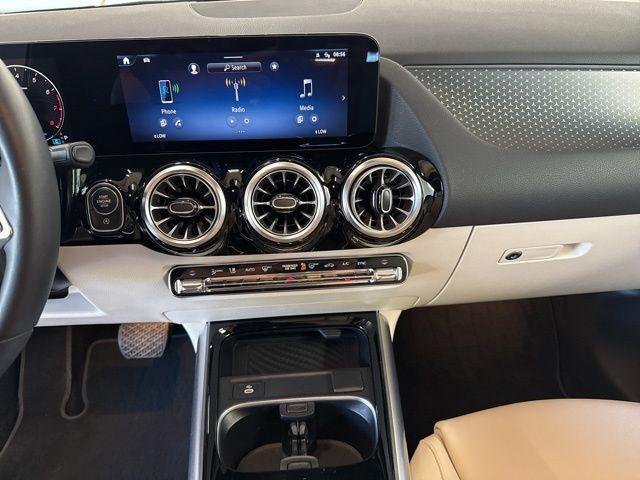 used 2025 Mercedes-Benz GLA 250 car, priced at $38,605