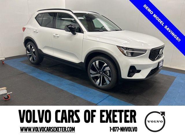 new 2025 Volvo XC40 car, priced at $50,240