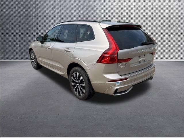 used 2023 Volvo XC60 car, priced at $42,993